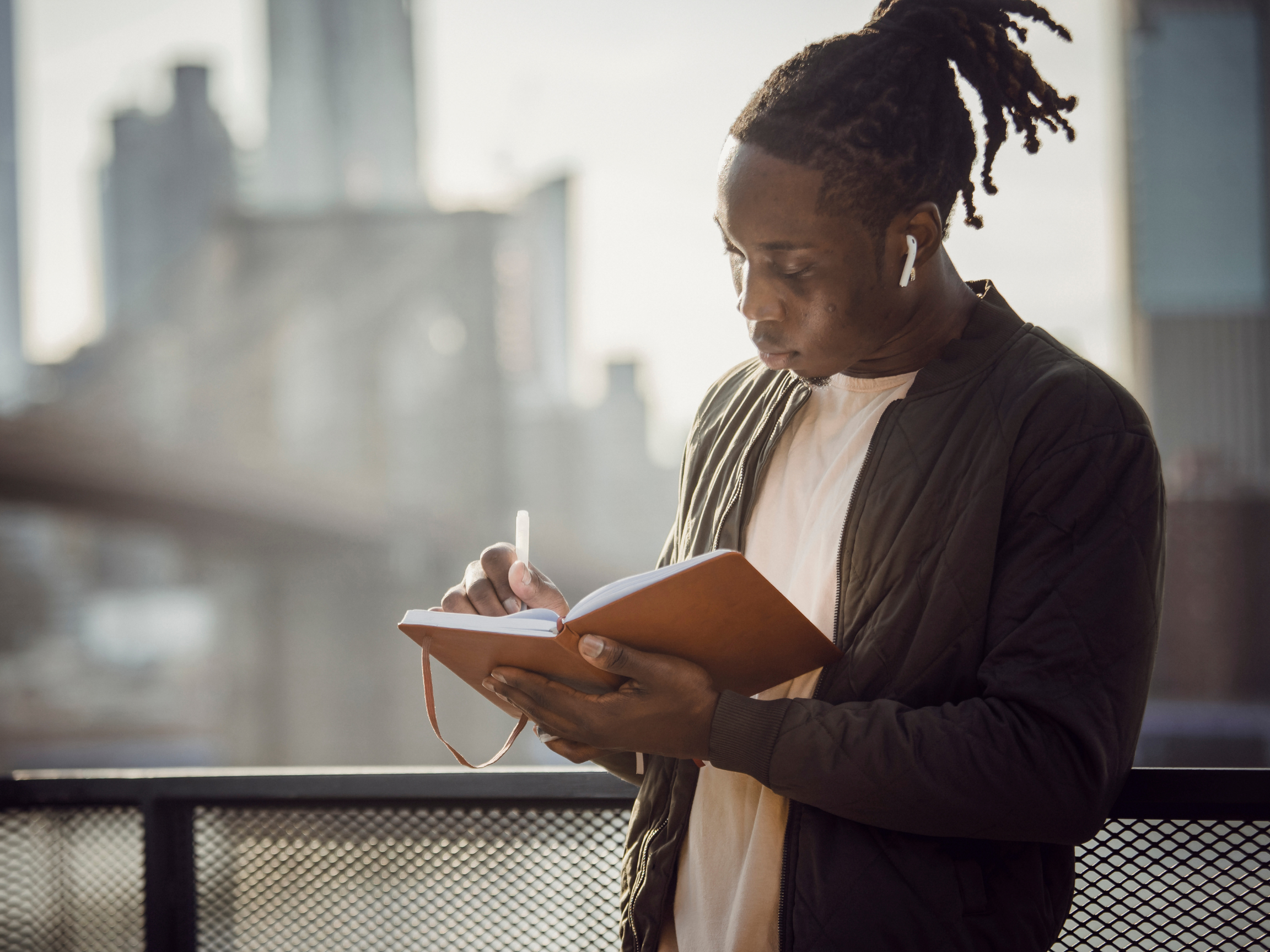 ENG-C-101 Creative Writing: Inspiring Storytelling for Aspiring Authors